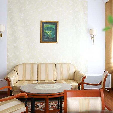 Apart-Hotel Integra Banja Luka Ngoại thất bức ảnh