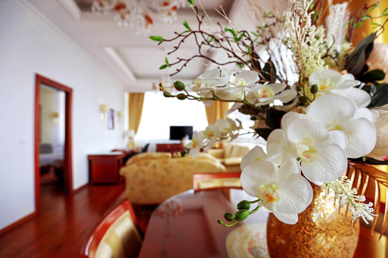 Apart-Hotel Integra Banja Luka Ngoại thất bức ảnh