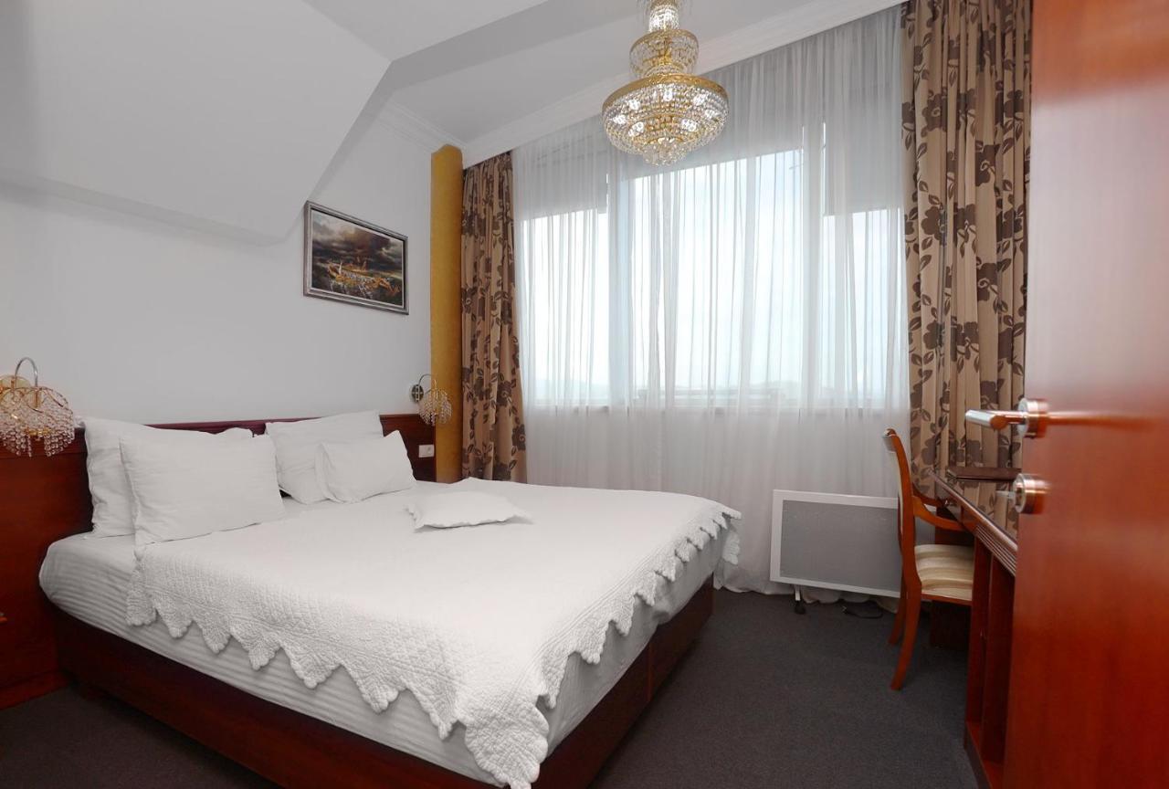 Apart-Hotel Integra Banja Luka Ngoại thất bức ảnh