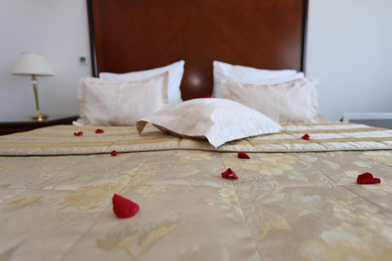 Apart-Hotel Integra Banja Luka Ngoại thất bức ảnh