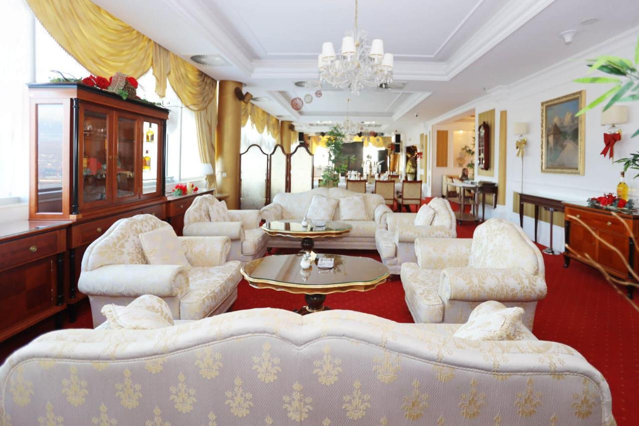 Apart-Hotel Integra Banja Luka Ngoại thất bức ảnh