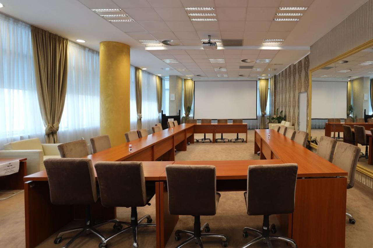 Apart-Hotel Integra Banja Luka Ngoại thất bức ảnh