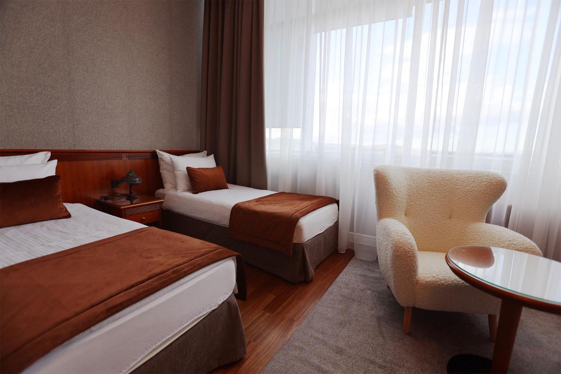 Apart-Hotel Integra Banja Luka Ngoại thất bức ảnh